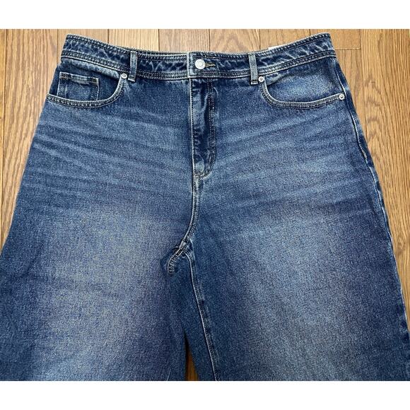 NWT LOFT High Rise Barrel Jeans Size 31/12 NEW - Picture 2 of 9